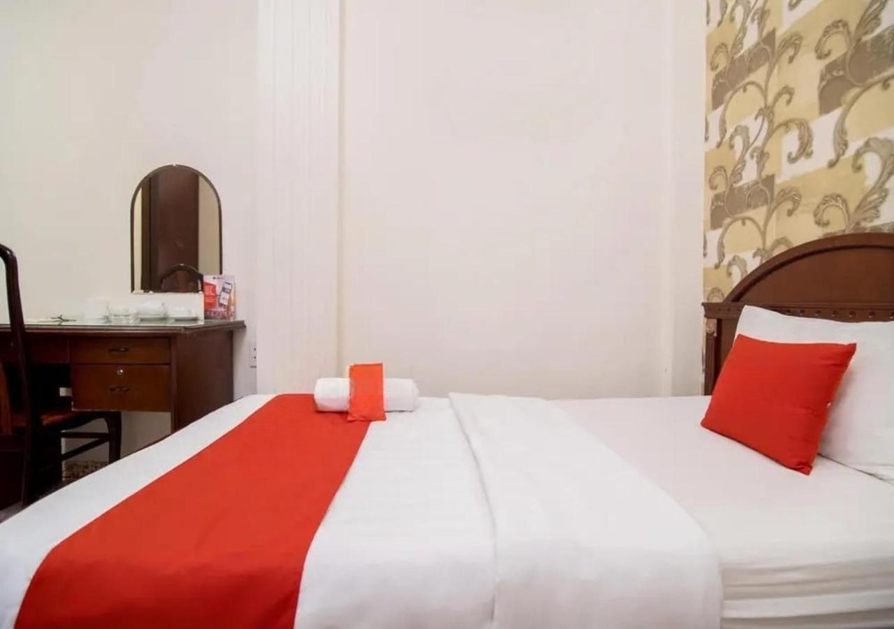 Tan Hoang Long Hotel Thành Pho Ho Chí Minh Esterno foto