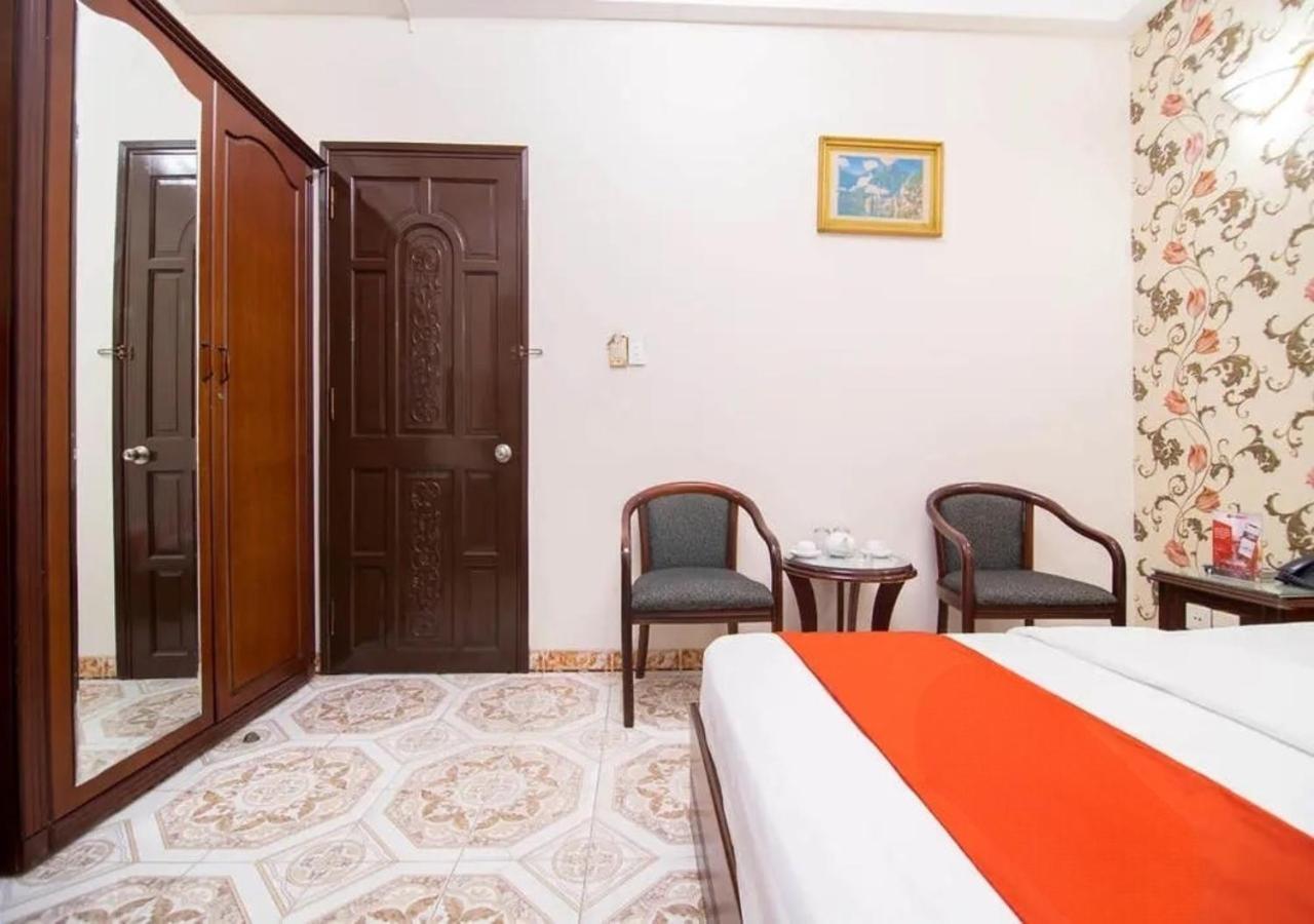 Tan Hoang Long Hotel Thành Pho Ho Chí Minh Esterno foto